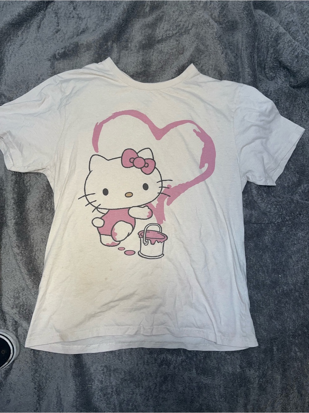 Hello Kitty White Tee with Pink Heart Paint Graphic